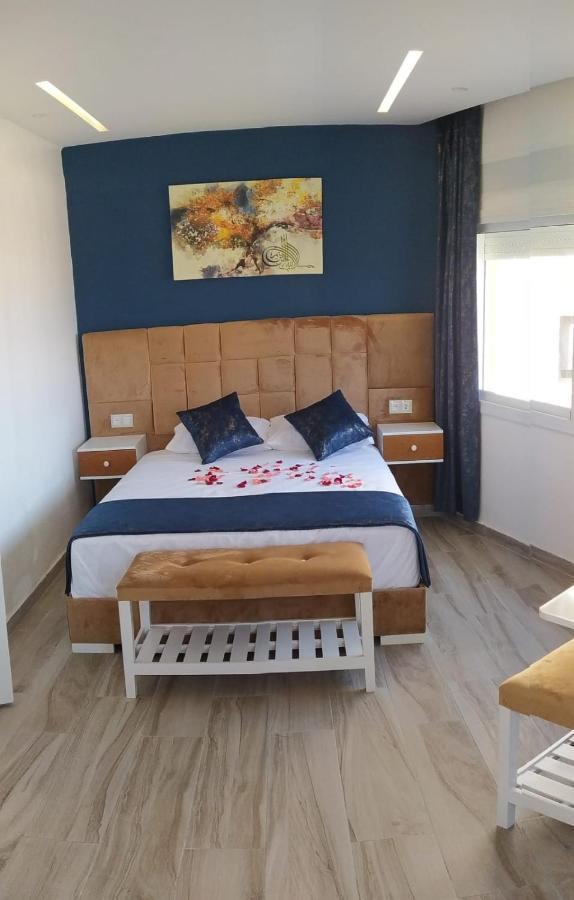 Hostal Mh Borj Martil Zewnętrze zdjęcie